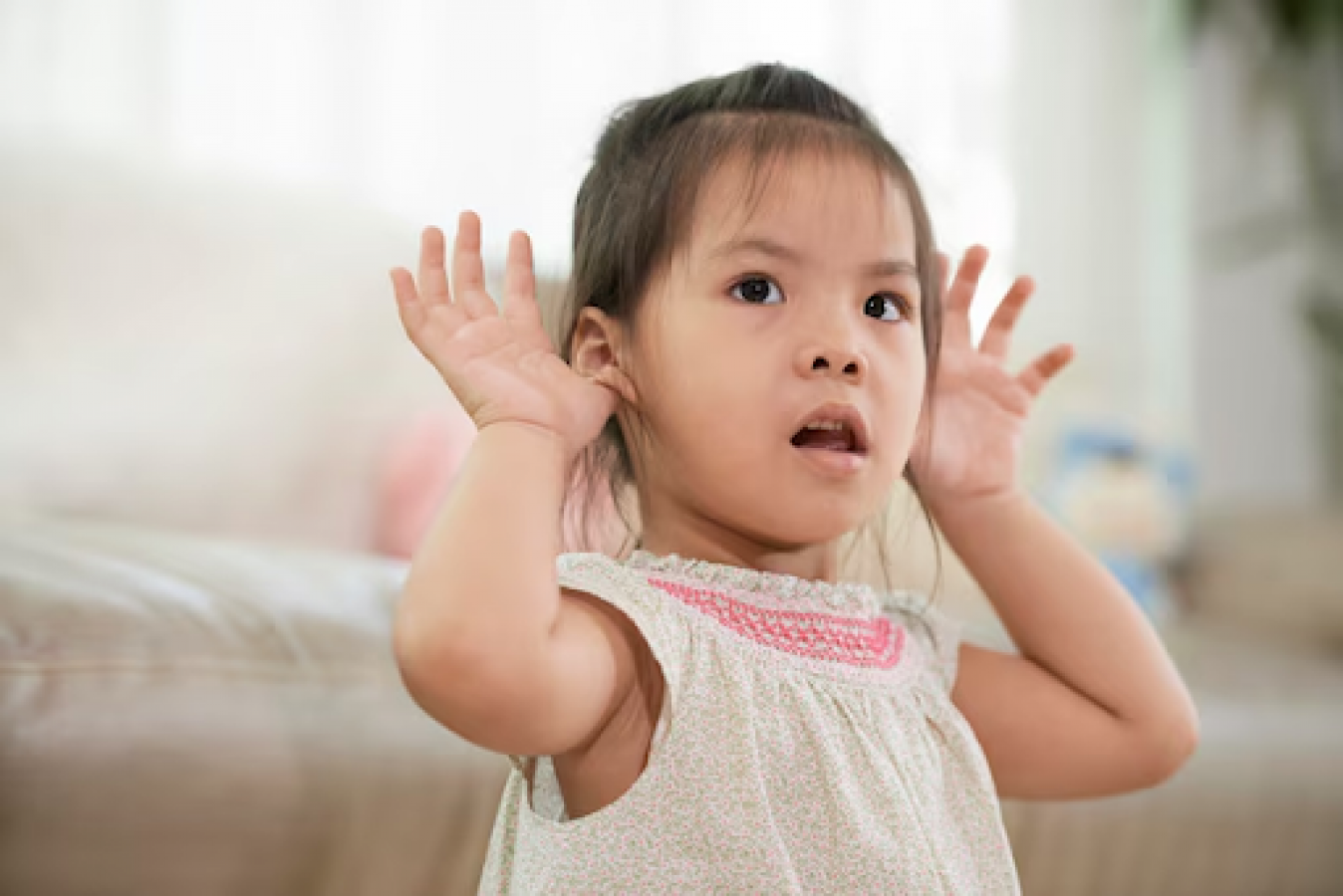  What is Childhood Stuttering? Causes and Early Signs